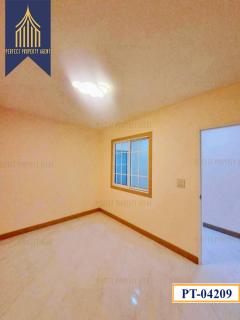 ทาวน์เฮ้าส์ดิเอมเมอรัลพาร์ค 2 ราคาย่อมเยาว์-202511021546111762073171533.jpg