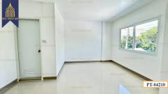 ทาวน์เฮ้าส์นันทิชา 2 ไทรน้อย ราคาย่อมเยาว์-202511021610111762074611470.jpg