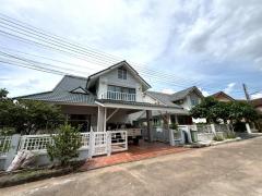 ขาย บ้านเดี่ยว HS081 ทำเลดี ใจกลางศรีราชา ใกล้ J-park โรงพยาบาลสมิติเวช โรงเรียนอสัมชัญ เซ็นทรัลศรีราชา . 278 ตรม 89.4 ตรว ถูกสุดในย่านนี้-202511021627211762075641103.jpg