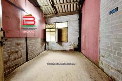 ที่ดินพร้อมสิ่งปลูกสร้าง เนื้อที่ 64.6 ตร.ว. ติดถนนเพชรเกษม (ใกล้แยกปราณบุรี, ใกล้โลตัส ปราณบุรี) ถนนเพชรเกษม ตำบลเขาน้อย อำเภอปราณบุรี จังหวัดประจวบคีรีขันธ์-202511021704491762077889553.jpg