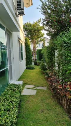 ขาย- ให้เช่า บ้านเดี่ยววิลลาจจิโอ ศรีนครินทร์  137 ตรม 62 ตรว  3 ห้องนอน- 3 ห้องน้ำ อยู่ใกล้สถานีรถไฟฟ้า BTS สายสีเขียว สถานีศรีนครินทร์-202511022015001762089300488.jpg