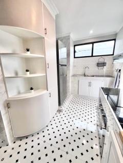 ให้เช่า คอนโด โมเดอร์น ทาวน์ 203 ตรม. 3นอน 3น้ำ ชั้น9 วิวโล่ง ใกล้btsเอกมัย ทองหล่อ-202511030100121762106412250.jpg