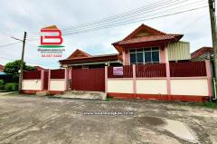 บ้านเดี่ยว เนื้อที่ 67.4 ตร.ว หมู่บ้านยาใจหนองโสน (ซอยเทศบาล 13) แยกปราณบุรี ถนนเพชรเกษม ตำบลเขาน้อย อำเภอปราณบุรี ประจวบคีรีขันธ์