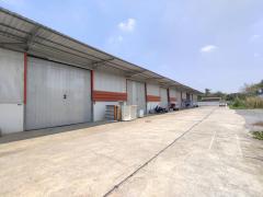 โกดังให้เช่า พร้อมเข้าอยู่ พื้นที่ 250 ตร.ม. | 35,500 บาท/เดือน