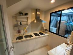 ให้เช่าทาวน์โฮม 3 ชั้น หมู่บ้านบ้านกลางเมืองสุขสวัสดิ์ 3 ห้องนอน 3 ห้องน้ำ พื้นที่ใช้สอย 166 ตร.ม. ไม่อนุญาตให้เลี้ยงสัตว์ ใกล้เซ็นทรัล พระราม 3-202511041158081762232288784.jpg