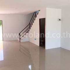 ขายอาคารพาณิชย์ ริมถ.พุหวาย(ชะอำ) ต่ำกว่าราคาตลาด  กู้มีเงินเหลือ -202511041525121762244712787.jpg