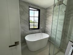 ขายทาวน์เฮ้าส์ รีโนเวทใหม่ หมู่บ้าน คลองตันนิเวศน์ ซอยปรีดีพนมยงค์ 42 สไตล์ Modern French Classic ใจกลางเมือง ใกล้เอกมัย & ทองหล่อ บ้านทิศเหนือ-202511041739231762252763979.jpg