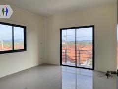 อาคารพาณิชย์เขามะกอกให้เช่า 1คูหา เดือนละ 15,000 ขาย 3.5 ล้านบาท -202511050941441762310504742.jpg