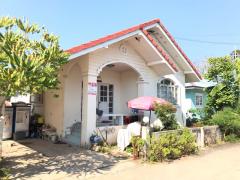 บ้านเดี่ยว 1 ชั้น  หมู่บ้านสวนแสนสุข เลขที่ 93/344 ซอย 13 ถนนรังสิต-นครนายก ตำบลบางปลากด อำเภอองค์รักษ์ จังหวัดนครนายก