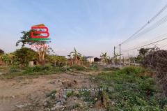 ที่ดินเปล่า เนื้อที่ 222.4 ตร.ว. บ้านหนองฮ่าง (แยกถนนพหลโยธิน ร.ร อนุบาลคำนวน) ถนนพหลโยธิน ตำบลหัวง้ม อำเภอพาน เชียงราย-202511051518471762330727494.jpg