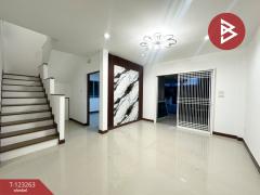 ขายบ้านแฝด หมู่บ้านกีรดา แสนสุข ชลบุรี-202511051649581762336198356.jpg