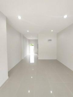 ให้เช่าอาคารพาณิชย์สร้างใหม่3ชั้น-16