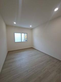 ขายทาวน์เฮ้าส์ 2 ชั้น ซอยอุดมสุข 47 รีโนเวทใหม่ทั้งหลังพร้อมอยู่ (N.1925)-202511061137561762403876168.jpg