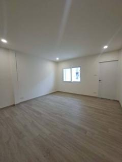 ขายทาวน์เฮ้าส์ 2 ชั้น ซอยอุดมสุข 47 รีโนเวทใหม่ทั้งหลังพร้อมอยู่ (N.1925)-202511061137581762403878895.jpg