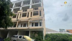 ขายอาคารพาณิชย์ใหม่ 4 ชั้นครึ่ง (มีชั้นลอย) ติดถนนเศรษฐกิจ 1 – คลองมะเดื่อ อำเภอกระทุ่มแบน จังหวัดสมุทรสาคร