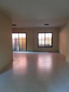 ขายทาวน์เฮ้าส์มือสองนิคมพัฒนา  โครงการเดอะ พาลาซ เซตโต้ แอท ระยอง 