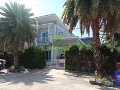 ขายบ้านแฝด สไตล์โมเดิร์น หมู่บ้านสิริธารา อามันดา เกาะแต้ว สงขลา เนื้อที่ 39 ตร.ว ต่อเติมเต็ม สวย ทำเลดี ติดหาดบ่ออิฐ