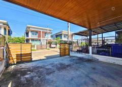 ขายทาวน์โฮม 2 ชั้น 39.1 ตรว. หลังมุม สภาพสวยพร้อมอยู่ ทำเลดี ใกล้ Global House ลำพูน -202511081638531762594733390.jpg