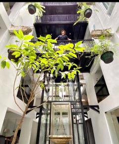 ขายโรงแรม ย่านใจกลางเมือง ซอยสีลม 22  ใกล้ BTS-202511091544151762677855612.jpg