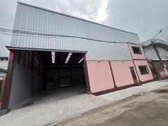 ให้เช่าโกดัง 400 ตร.ม. ถนนพระราม 2 ซอยบางกระดี่ 1 ประตูหน้าไฟฟ้า ใกล้ทางด่วน