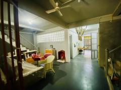 ขาย อาคารพาณิชย์ ใกล้รถไฟฟ้า รามคำแหง 52 พื้นที่ใช้สอย 593 ตรม เนื้อที่ 50.5 ตรว ขายพร้อมผู้เช่า-202511100530171762727417565.jpg