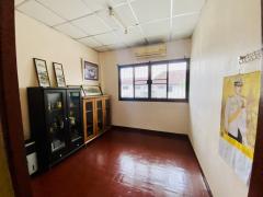 ขาย บ้านเดี่ยว หนองแขม เพชรเกษม 79 แยก 15 พื้นที่ใช้สอย 212 ตรม เนื้อที่ 1 งาน 3.9 ตรว-202511101333111762756391864.jpg