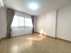 ขาย คอนโด ลุมพินีเพลส พระราม 3 - เจริญกรุง 31.09 ตรม แยกครัว ห้องรีโนเวทใหม่เอี่ยม ราคาสุดพิเศษ-202511101606561762765616037.jpg