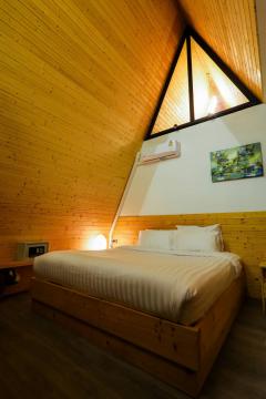 ราคาถูกมาก!! ให้เช่า/เซ้งกิจการรีสอร์ท พร้อมสวนกาแฟ 20 ไร่ ติดลำธาร ภูเขา ติดทางหลวง อ.ดอยสะเก็ด จ.เชียงใหม่-202511101815491762773349872.jpg