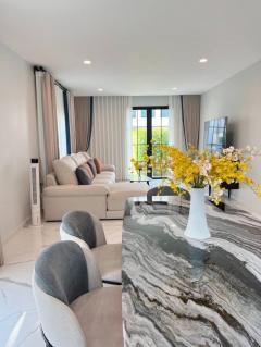 ให้เช่าบ้านหรู โครงการเศรษฐสิริ เสรีไทย หลังมุม ขนาด 72.7 ตร.ว. พื้นที่ใช้สอย 250 ตร.ม. ใกล้สวนสยาม - แฟชั่นไอส์แลนด์-202511102116221762784182540.jpg