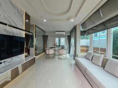 ให้เช่า บ้านเดี่ยว M1424 แกรนดิโอ รามอินทรา-วงแหวน 150 ตรม 51 ตรว