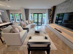 NG023 ให้เช่า บ้านเดี่ยว เซนโทร บางนา หน้าสวน ตกแต่งจัดเต็ม เห็นวิวสวน หลังมุม