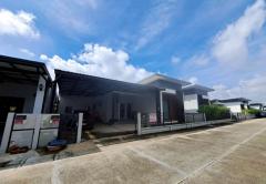 ขายบ้าน หมู่บ้านร็อคการ์เด้น สุวรรณภูมิ เฟส 3 ซอยหลวงแพ่ง 4/1 บางเสาธง สมุทรปราการ