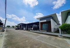 ขายบ้าน หมู่บ้านร็อคการ์เด้น สุวรรณภูมิ เฟส 3 ซอยหลวงแพ่ง 4/1 บางเสาธง สมุทรปราการ-202511110956391762829799125.jpg