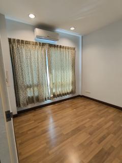 ขายให้เช่า 20,000 บาท / เดือน ทาว์โฮม  3 ชั้น หมุ่บ้านกลางเมือง สุขสวัสดิ์ ติดรถไฟฟ้าหมู่บ้านติด Home pro สุขสวัสดิ์ รีโนเวทใหม่-202511111049111762832951675.jpg