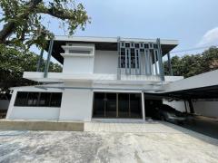 ให้เช่าบ้านเดี่ยว-2-ชั้น-200-ตรว.-6-ห้องน