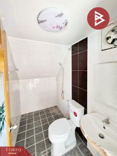 ขายอาคารพาณิชย์ 2 ชั้น เนื้อที่เริ่มต้น 32.4 ตร.วา หนองปากโลง นครปฐม-202511111343371762843417598.jpg