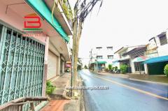 อาคารพาณิชย์ ซอยเพชรเกษม 4 แยก 1 เนื้อที่ 11.1 ตรว. ถนนเพชรเกษม แขวงวัดท่าพระ เขตบางกอกใหญ่-202511121325071762928707898.jpg