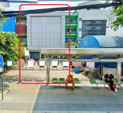 เดอะมอลล์ท่าพระ ไอคอนสยาม 1.9 กม. ให้เช่าอาคารพาณิชย์ 3 คูหา 4.5 ชั้น 5 นอน 5 น้ำ ทำเลดี เดินทางสะดวก มีผู้คนพลุกพล่าน เหมาะสำหรับทำธุรกิจ