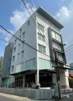 ให้เช่าโฮมออฟฟิศ 4.5 ชั้น 73 ตร.ว. ถนนพระราม 9 เขตสวนหลวง ใกล้เดอะไนน์