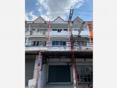 ขาย/ให้เช่า อาคารพาณิชย์ 3 ชั้นครึ่ง ทำเลทอง ท่าสะอ้าน บางปะกง ฉะเชิงเทรา