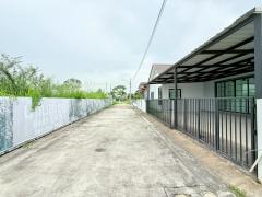 บ้านเดี่ยวชั้นเดียว สไตล์โมเดิร์น โครงการบ้านละออ พนานิคม นิคมพัฒนา จ.ระยอง พร้อมอยู่ในราคาสบาย ๆ-202511121516041762935364017.jpg