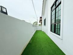 บ้านเดี่ยวชั้นเดียว สไตล์โมเดิร์น โครงการบ้านละออ พนานิคม นิคมพัฒนา จ.ระยอง พร้อมอยู่ในราคาสบาย ๆ-202511121516061762935366293.jpg