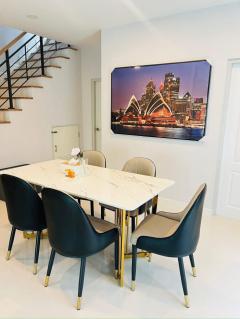 ให้เช่า บ้านเดี่ยว เซนโทร วิภาวดี-รังสิต 210 ตรม 62 ตรว 2 ชั้น 4 ห้องนอน 5 ห้องน้ำ บ้านซอยต้นหลังมุมเป็นส่วนตัว ใกล้ รร.นานาชาติฮาร์โรว์-202511121829221762946962528.jpg