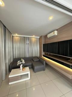 NG041 ขาย บ้านเดี่ยว สไตล์หรู Tha Palm Pattanakarn พร้อมเข้าอยู่-202511122032051762954325358.jpg