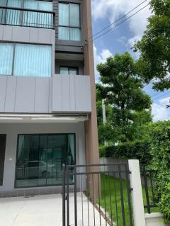 ให้เช่าทาวน์โฮมดีไซน์สมัยใหม่หลังมุม 3 ชั้น โครงการ บ้านกลางเมือง ราชพฤกษ์-202511130215391762974939441.jpg