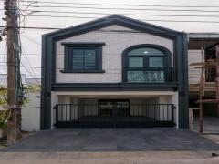 ขายทาวน์เฮ้าส์-2-ชั้น-ซอยปรีดีพนมยงค