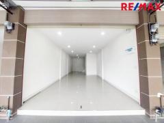 ขายตึกแถว 2 ชั้น เมืองนครปฐม ใกล้สำนักงานประกันสังคม สภาพใหม่-202511131552341763023954434.jpg