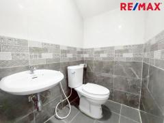 ขายตึกแถว 2 ชั้น เมืองนครปฐม ใกล้สำนักงานประกันสังคม สภาพใหม่-202511131632591763026379922.jpg