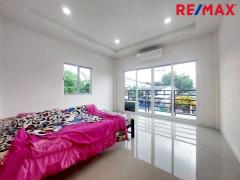 ขายตึกแถว 2 ชั้น เมืองนครปฐม ใกล้สำนักงานประกันสังคม สภาพใหม่-202511131633001763026380919.jpg