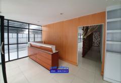 #ให้เช่าโกดัง/คลังสินค้าใกล้เลียบทางด่วนรามอินทรา - ถนนรามอินทรา ทำเลดี ⭐️⭐️-202511131756321763031392867.jpg